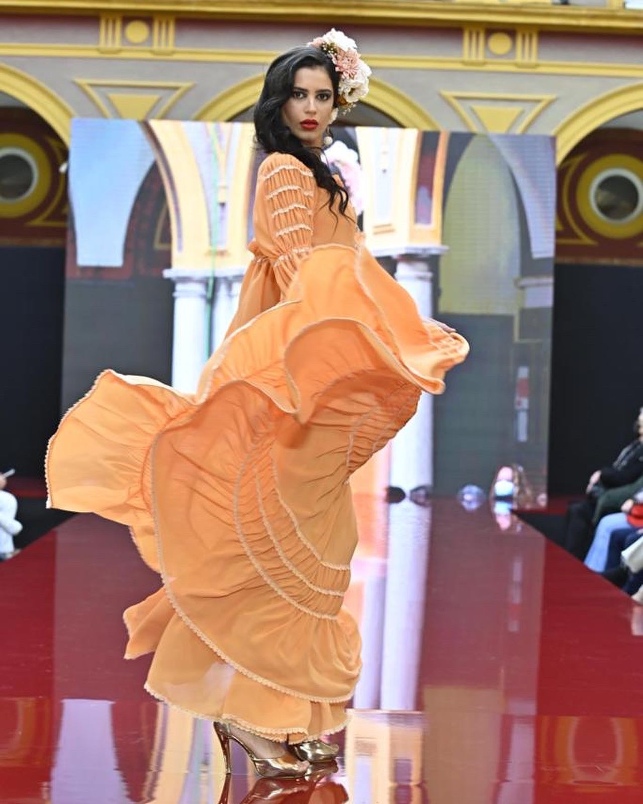 TRAJE DE FLAMENCA - GASA ABULLONADO - SALMON