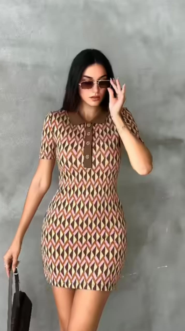 VESTIDO - ESTAMPADO CON CUELLO CAMISERO - TONOS MARRONES & BEIGE