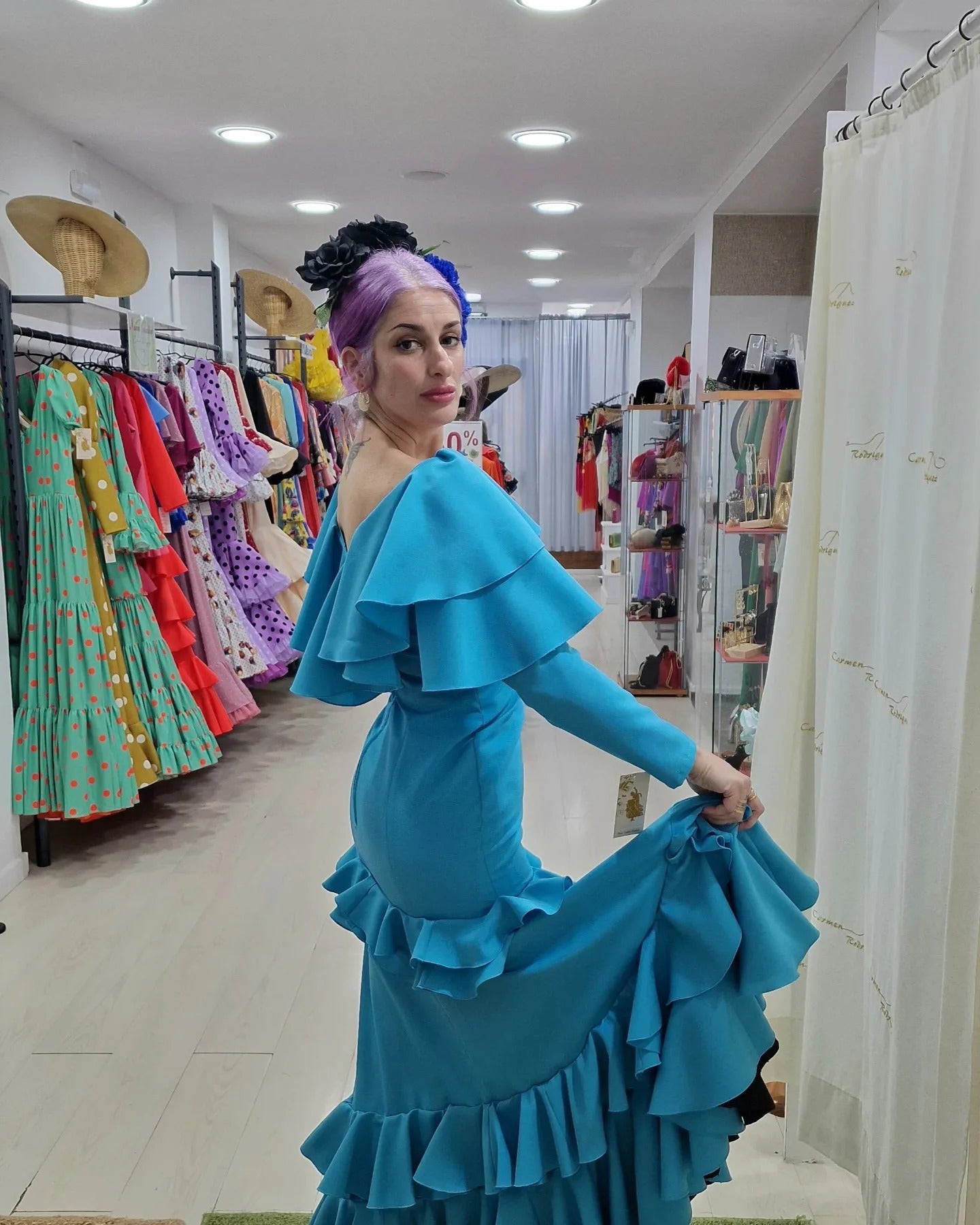 TRAJE DE FLAMENCA - AZUL CON CANCAN NEGRO