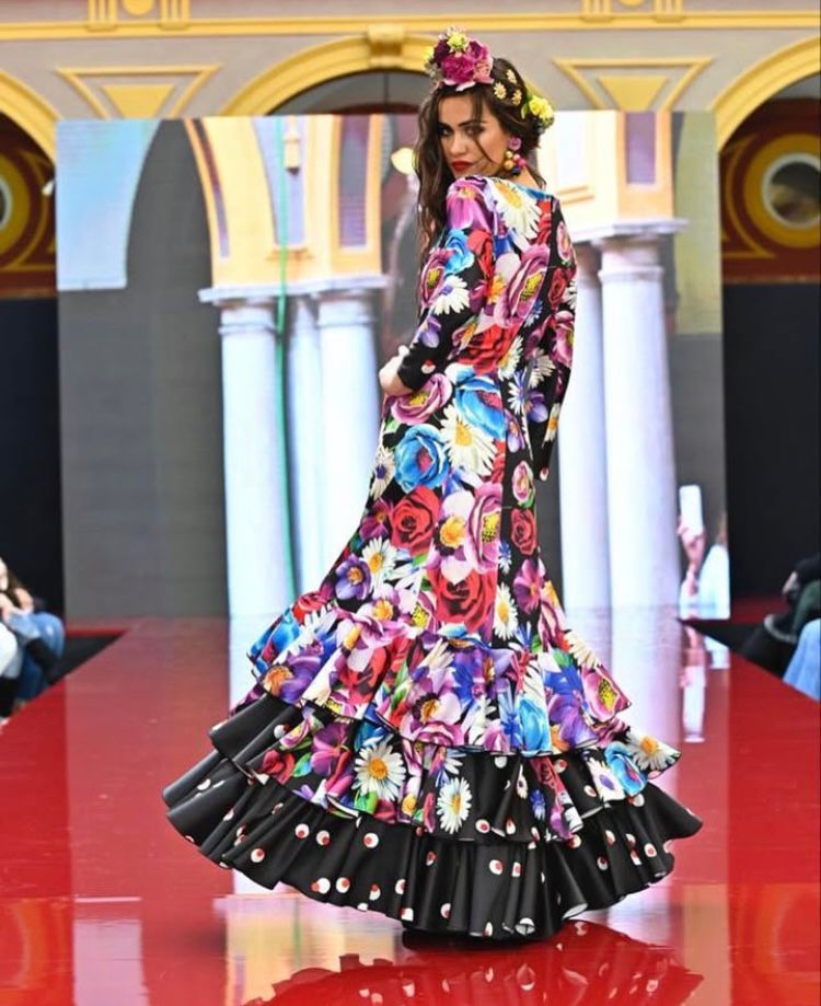 TRAJE DE FLAMENCA - COMBINADO DE ESTAMPADOS