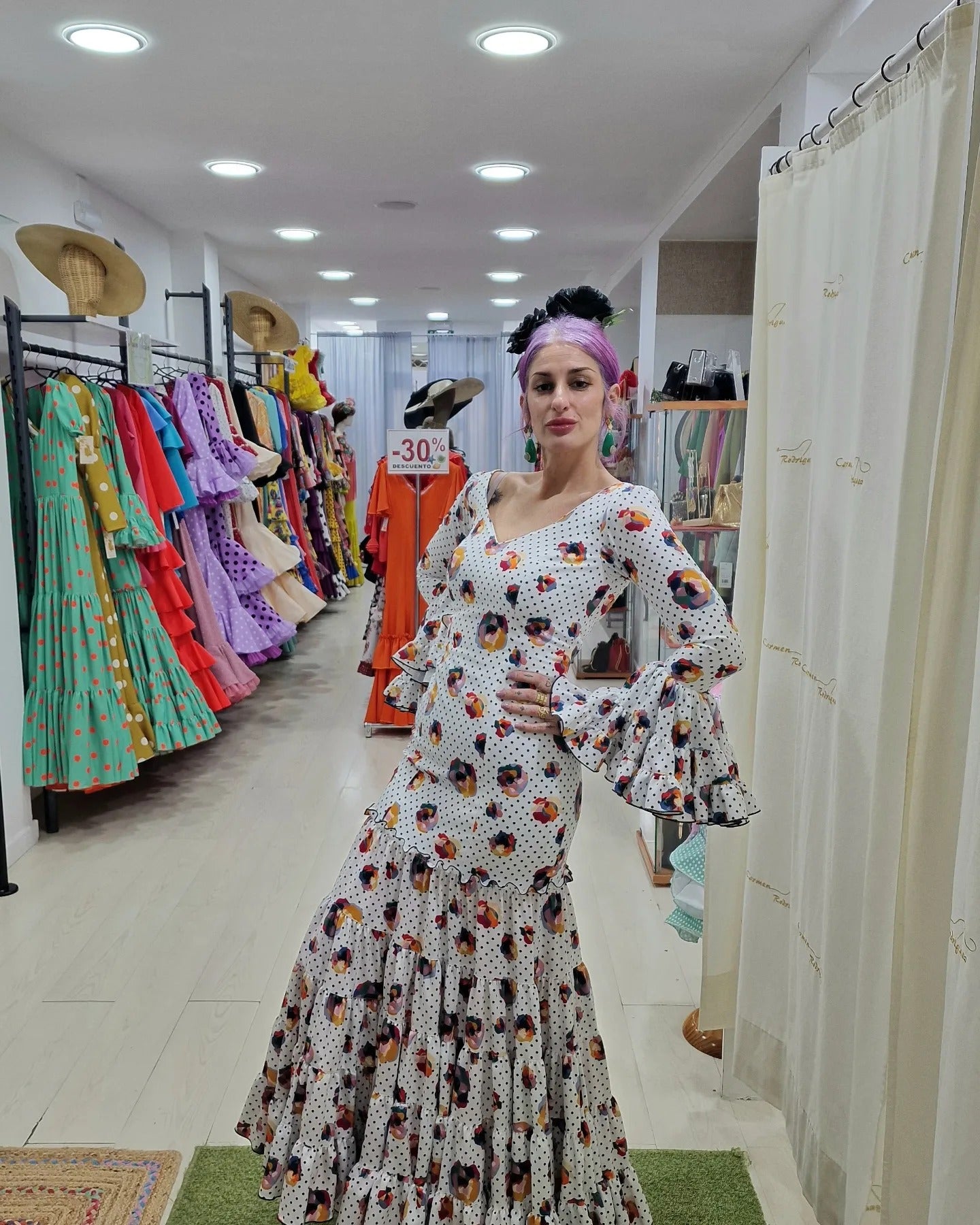 TRAJE DE FLAMENCA - ESTAMPADO LUNAR COMBINADO