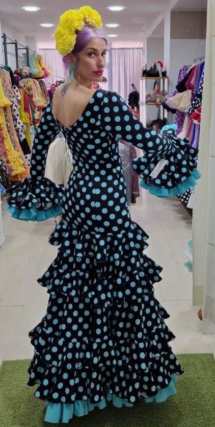 TRAJE DE FLAMENCA - NEGRO CON LUNAR Y CANCAN AGUA MARINA