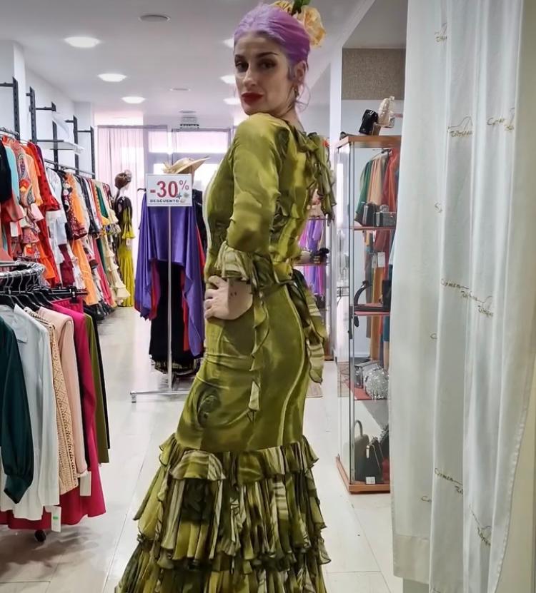 TRAJE DE FLAMENCA - ESTAMPADO DEGRADE EN TONOS VERDES