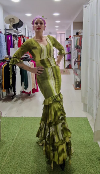 TRAJE DE FLAMENCA - ESTAMPADO DEGRADE EN TONOS VERDES
